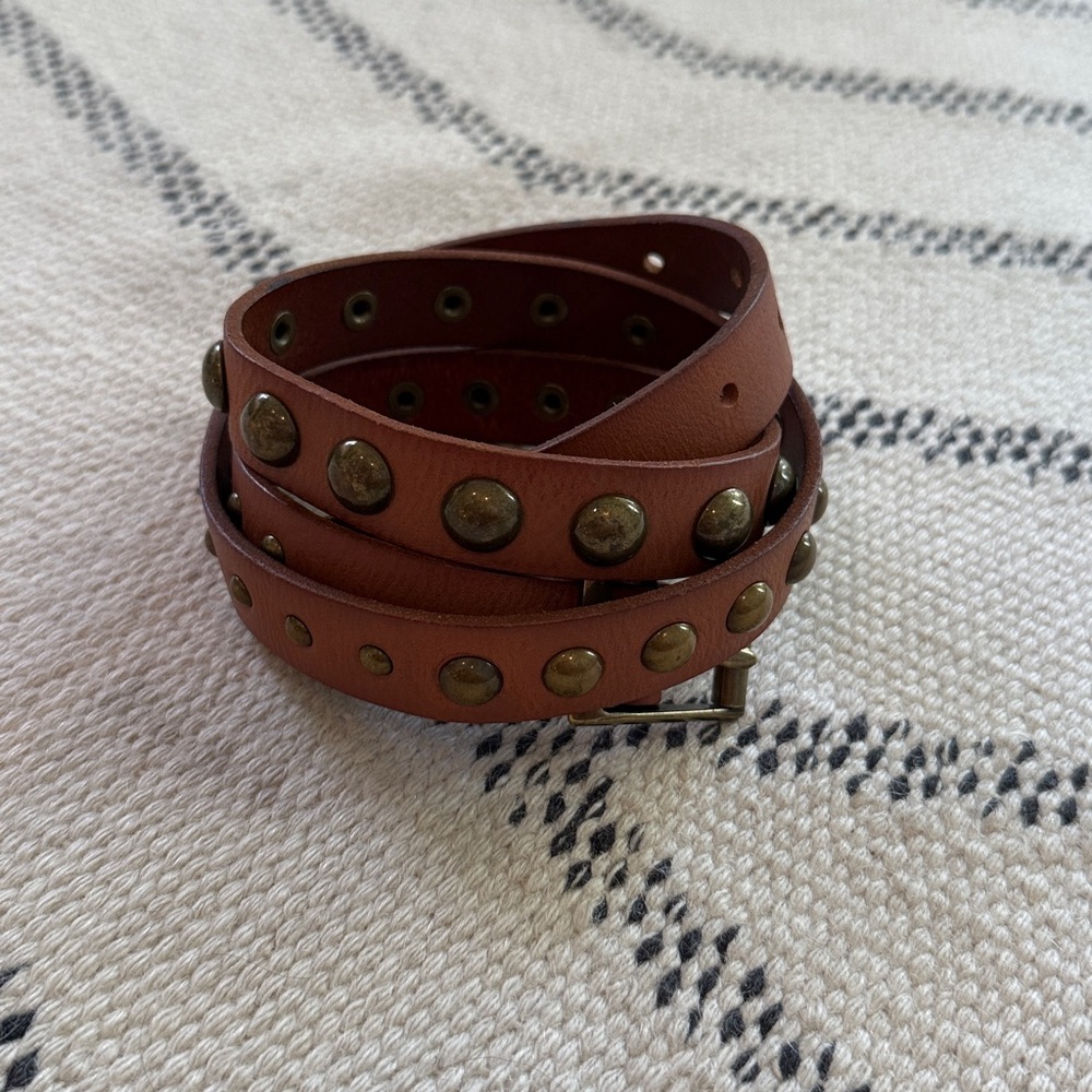 J. Crew leather belt with graduated metal circles size small